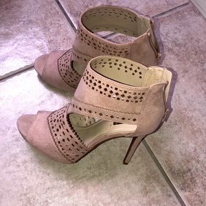 Jennifer Lopez Heels